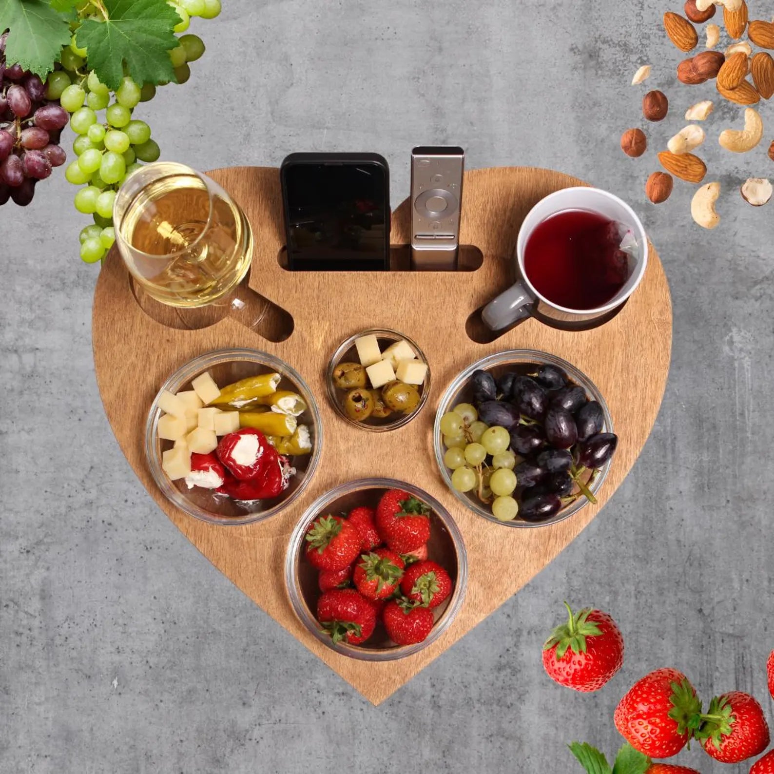 Heart-Shaped Couch Bar Tray with 4 Glass Snack Bowls – Sofa Table Accessory